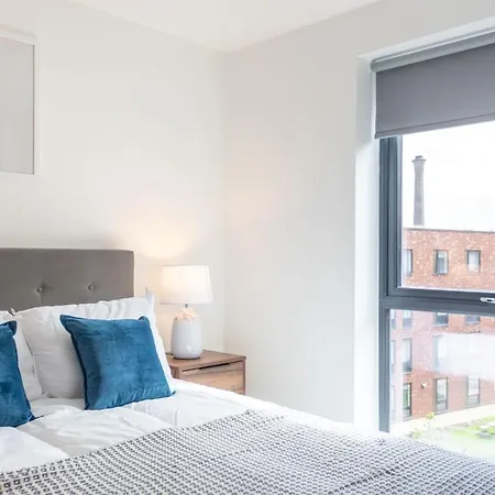 Apartment Stunning 1br In The Heart Of